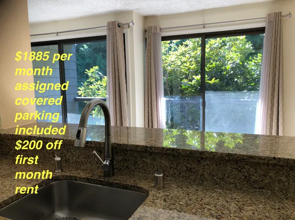 6479 137th Ave NE, Redmond, WA