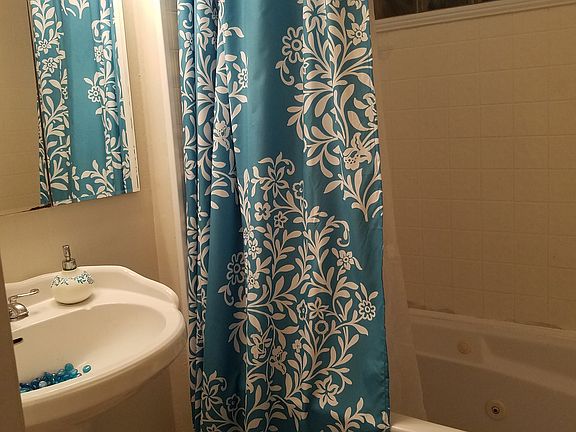 5th image of 1411 Saint Joseph St NW