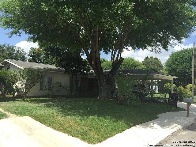 1st image of 1222 Thompson Pl