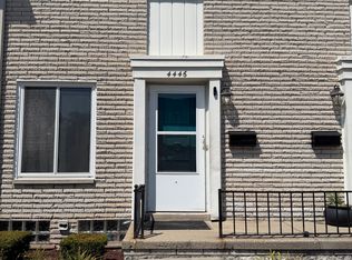4446 Fifteen Mile Rd, Sterling Heights, MI 48310