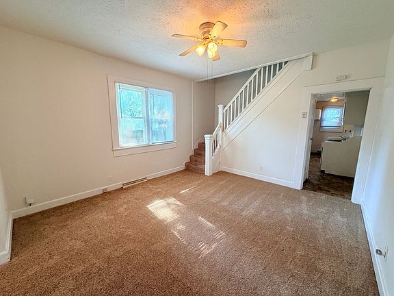 5th image of 2346 Coyner Ave