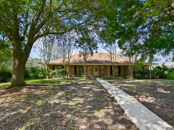 2125 San Clemente Dr, Baton Rouge, LA 70815