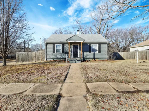 903 N Battin St, Wichita, KS 67208