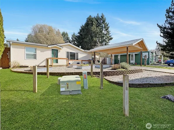 4332 Lakeview Court, Lacey, WA 98503