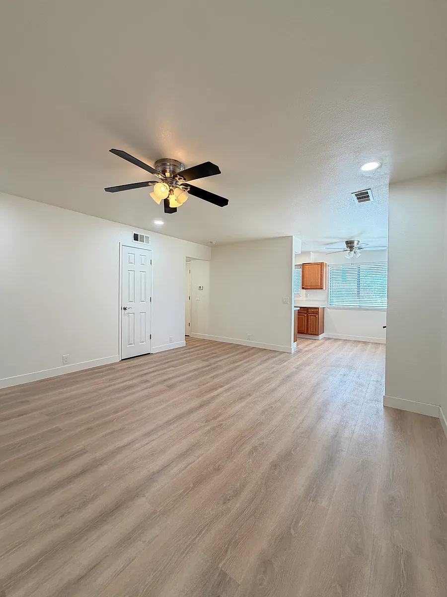 Photo 2 of 22 - 3290 La Canada Dr #5 - Cameron Park, CA Building Photo - 3290 La Canada Dr #5