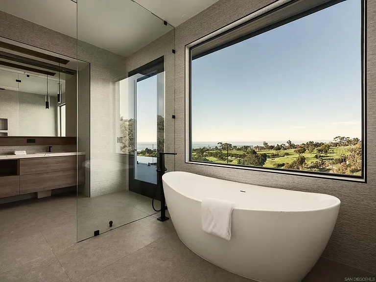 6627 Muirlands Dr — Photo 26