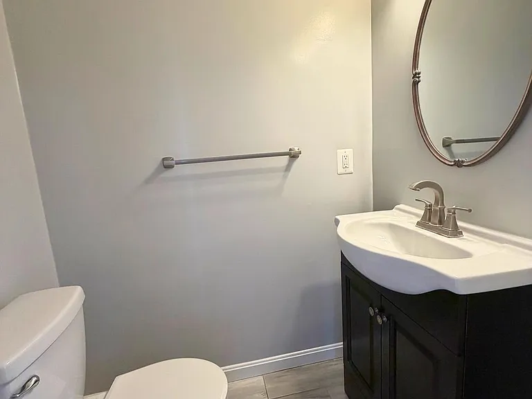 6825 Westmoreland Rd — Photo 14