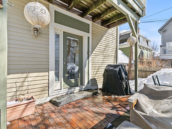 3rd image of 296 Spring Street #3