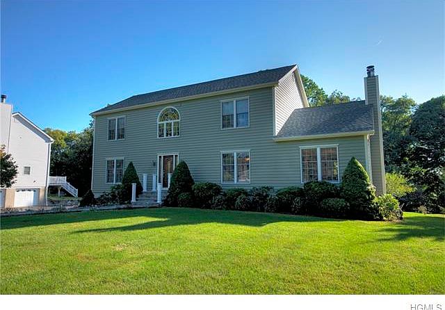 1st image of 3056 Quinlan St