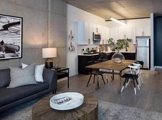 1310 S Wabash Ave #1402, Chicago, IL 60605