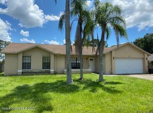 480 Di Lido St NE, Palm Bay, FL 32907