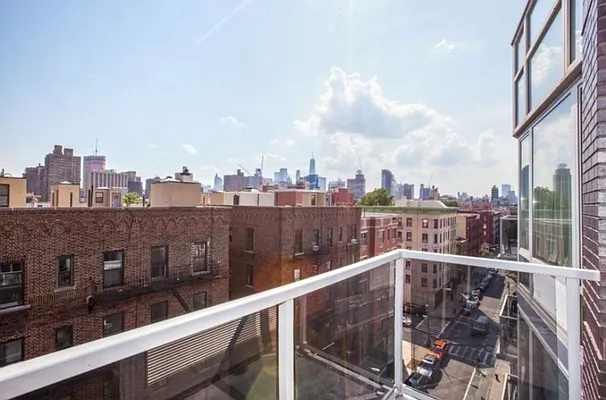 Rented by REAL New York | media 44