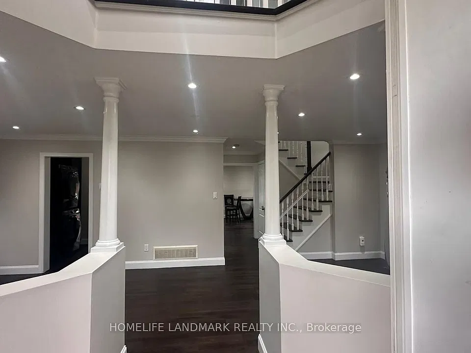 7100 Walworth Ct