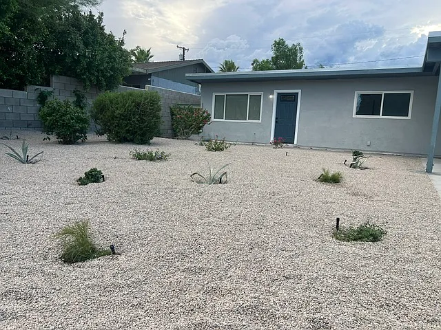 4 bed, 1200 sqft, $4,950 — Photo 1