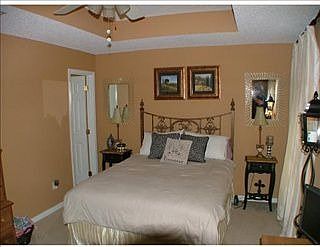 2nd image of 60400 Emerald Dr