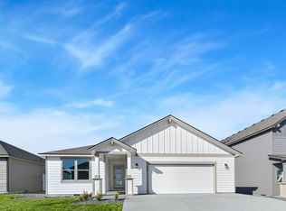 716 Honeylicious St, Richland, WA 99352