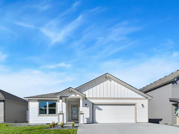 716 Honeylicious St, Richland, WA 99352