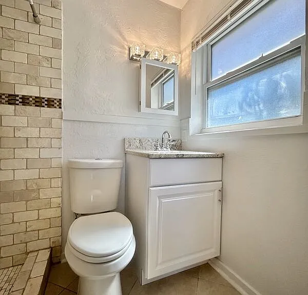 10108 Paradise Blvd — Photo 48