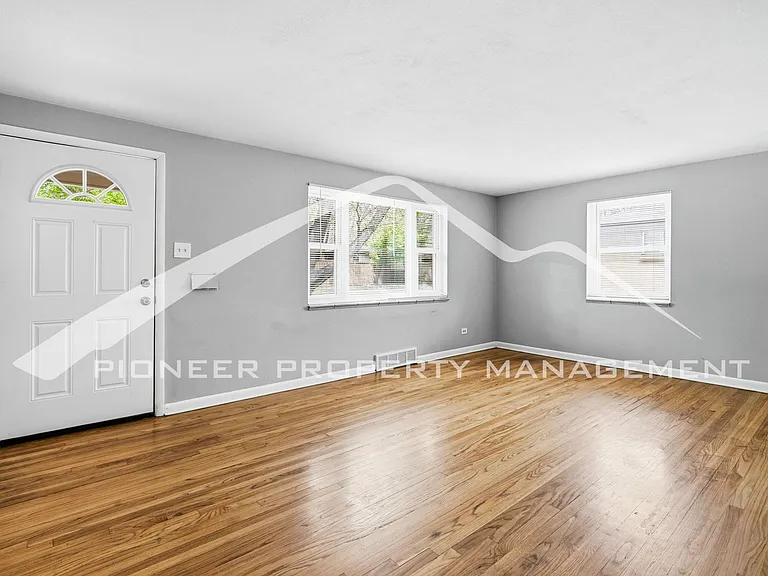4564 E Mexico Ave — Photo 2