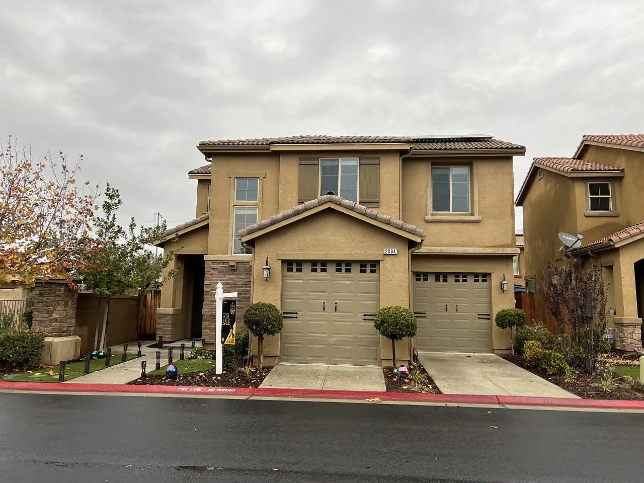2084 E Christensen Dr photo 1