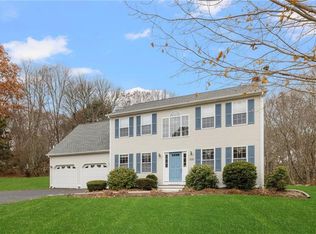 660 Chestnut Hill Rd, South Kingstown, RI 02879