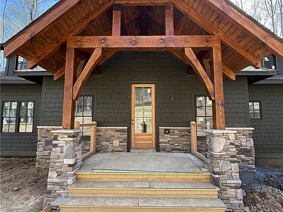 3rd image of 8406 Harrison Drive