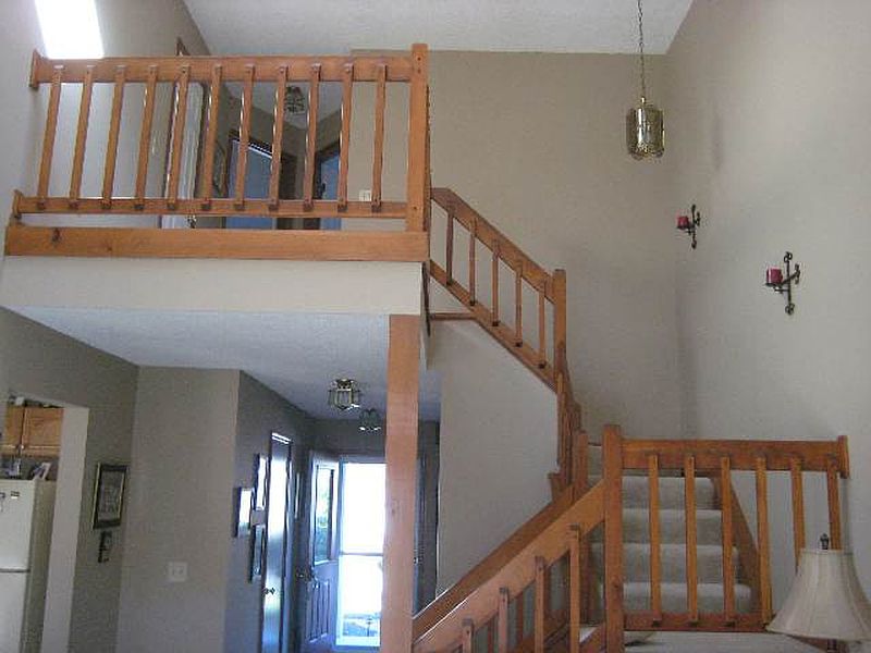5th image of 9 GREYSTONE Drive