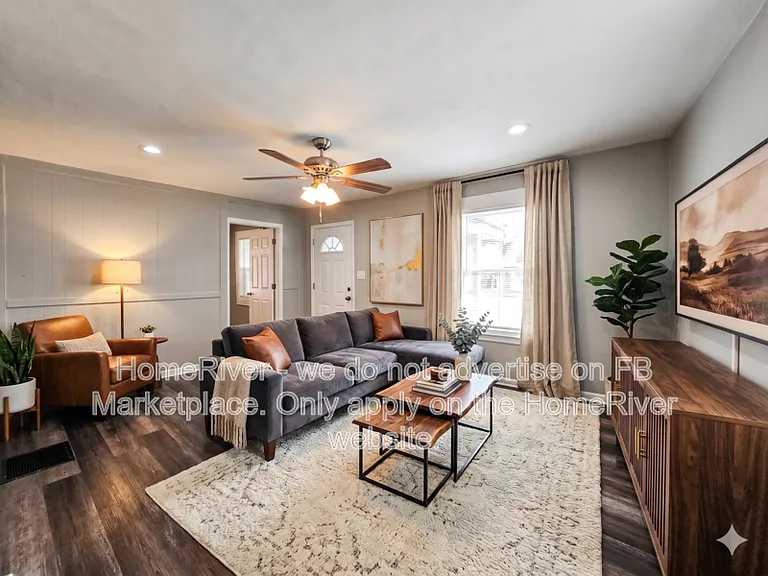 3448 Hillside Ave — Photo 2