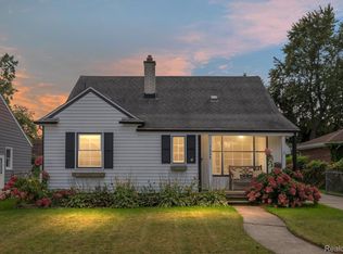 1339 Princeton Rd, Berkley, MI 48072