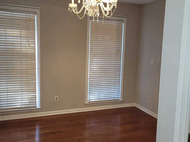 14 Sorento Blvd — Photo 4