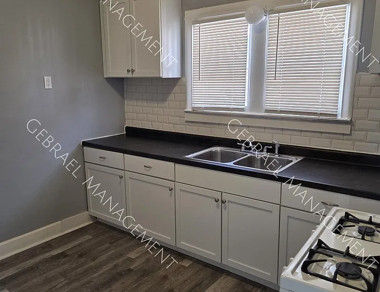 5080 Devonshire Rd — Photo 6