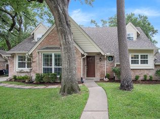 11206 Pecan Creek Dr, Houston, TX 77043