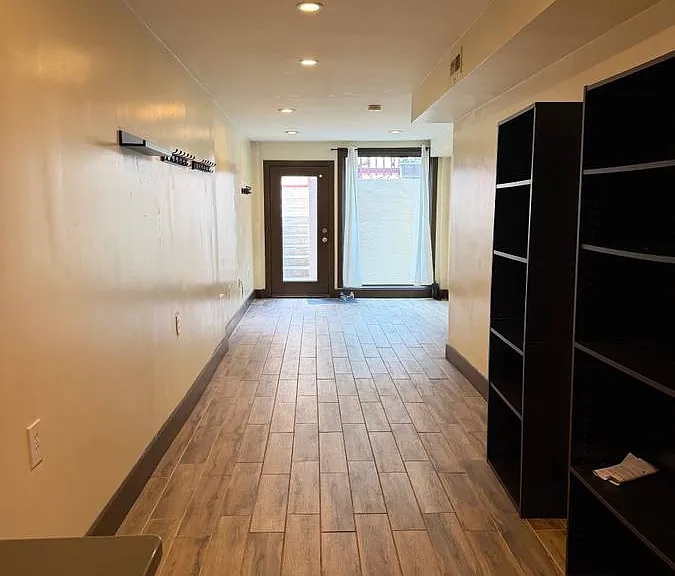1513 T St NW — Photo 10