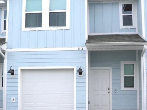 1018 McLaren Cir, Fort Walton Beach, FL 32547