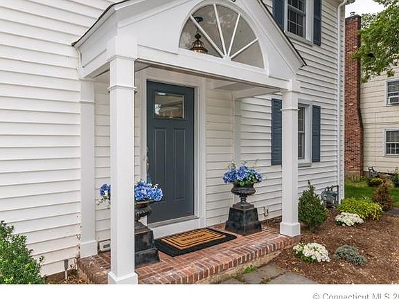 EASY MAINTENANCE, VINYL SID...