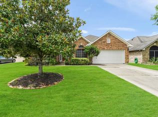 1411 Ivory Crossing Ct, Seabrook, TX 77586