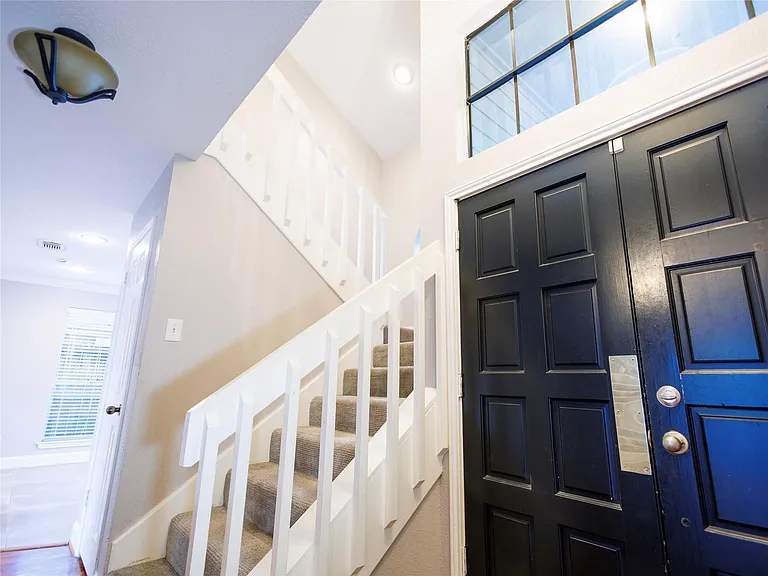 16307 Mulberry Run Ct — Photo 19