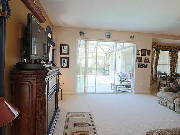 5th image of 1608 Marina Lake Dr