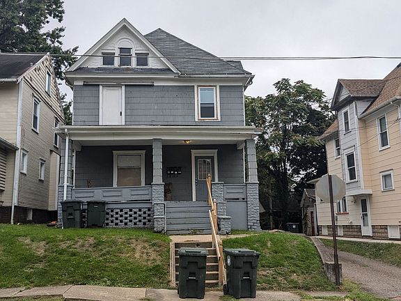 2nd image of 1018 9th St NW #3