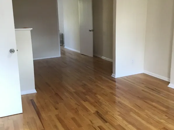 1032 Garden Street image 5 of 14