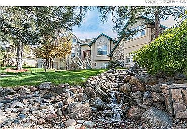 Water Feature in Front