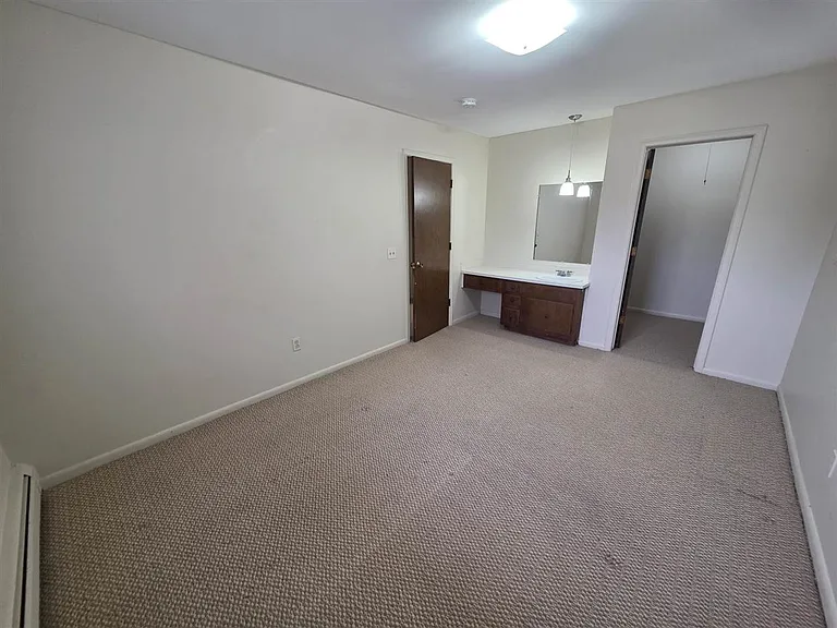 709 Jackson St #1 — Photo 4