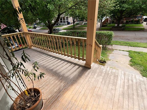 3rd image of 1362 W 59th St