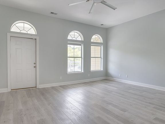 4th image of 66 Cassandra Ln APT A