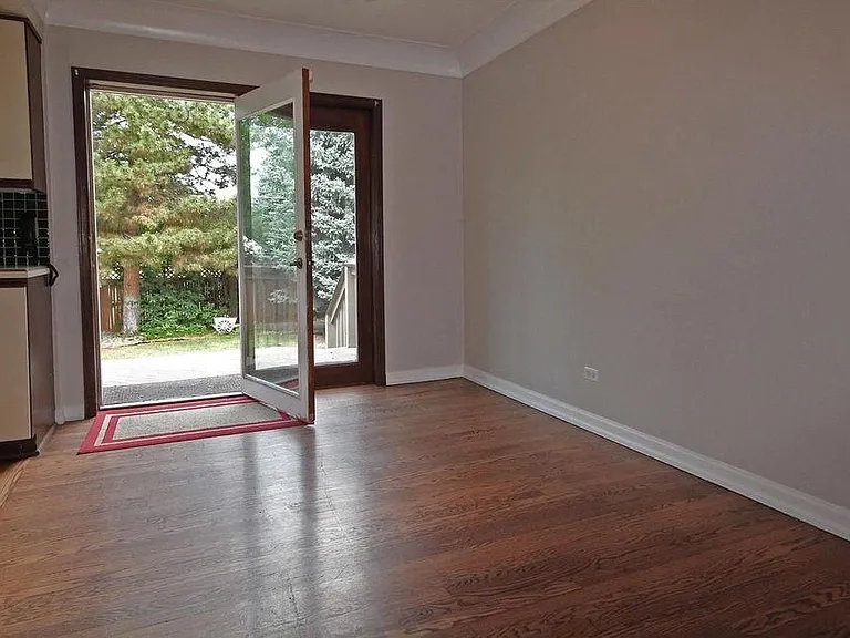 2025 S Adams St — Photo 7