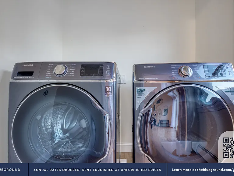 Washer/Dryer in Apartment