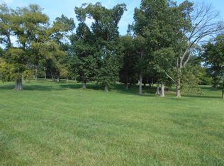 Oakwood Ln, Leitchfield, KY 42754