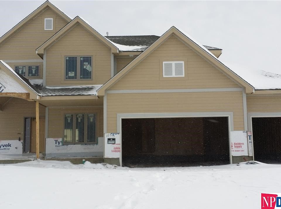 1st image of 10311 S 124th St