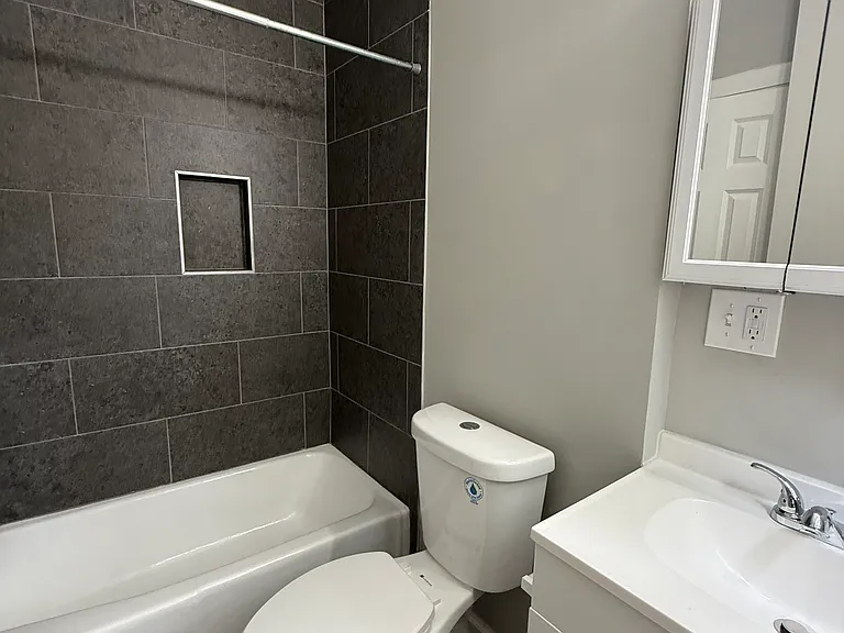 191 Wooster St #2C — Photo 9