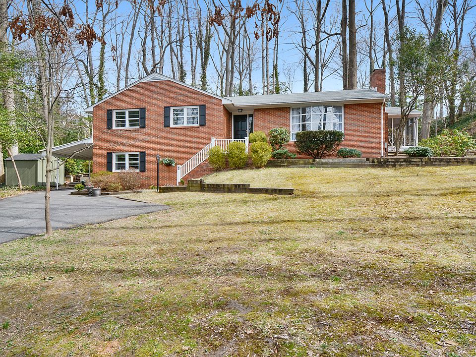 1st image of 2 West Ln